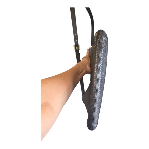 KATE SPADE LEATHER CROSSBODY AND MATCHING LEATHER WALLET, BAG NWOT, WALLET EUC - Picture 3 of 16